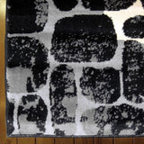 budget-2013-black-hallway-runner