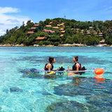 crystal-clear-kayak-with-random-color-paddles